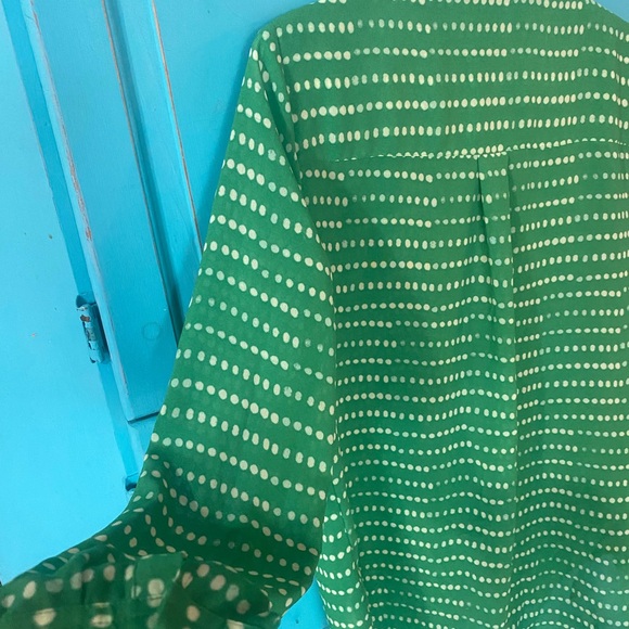 Vibrant Polka Dot Button Up Shirt- Green White Office Casual - Hidden Buttons - Picture 11 of 11